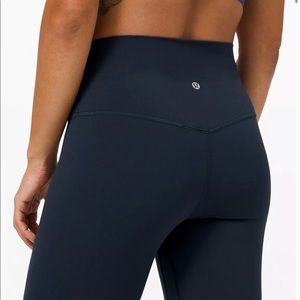 lululemon cropped leggings align size 4 NAVY